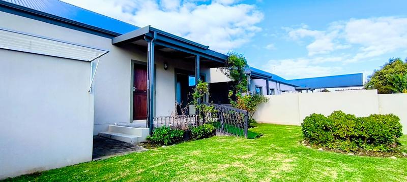 2 Bedroom Property for Sale in Blue Mountain Village Western Cape